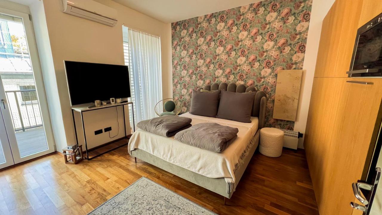 Triangle City Center Apartment Vienna Esterno foto